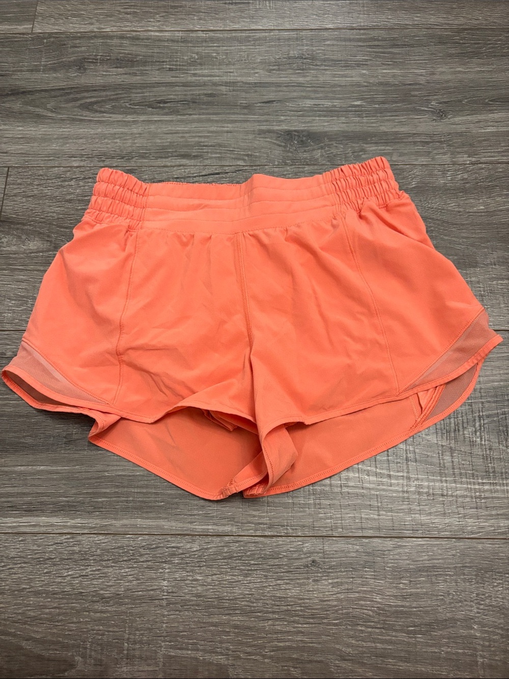 lululemon coral hotty hot shorts
